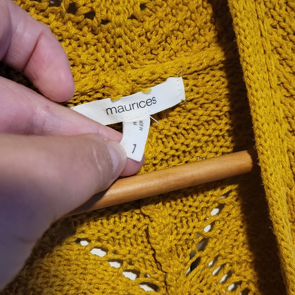 Women's cardigan, Size 1, Maurices - Picture 3 of 4